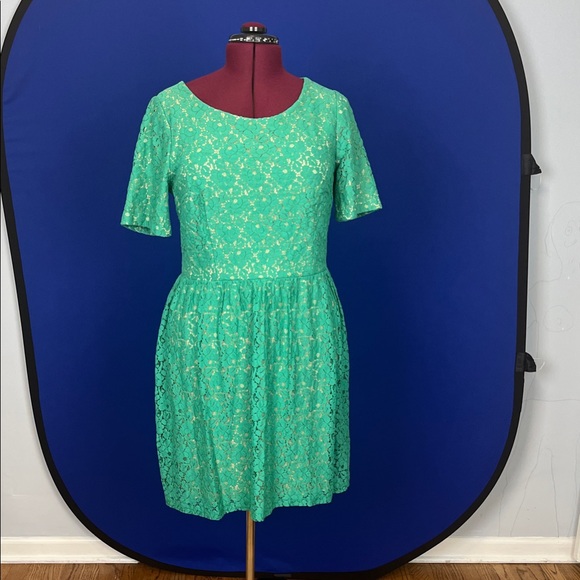 Cynthia Rowley Mint Lace Mini Dress size 14 - Picture 1 of 4